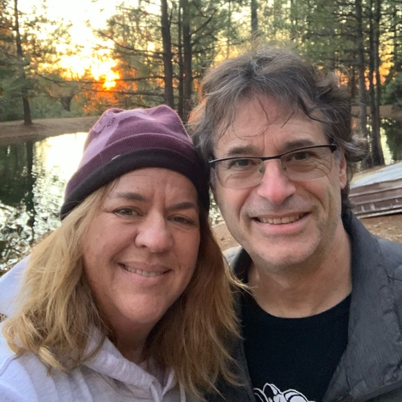 Meet your Posher, Lynne - Picture 1 of 1